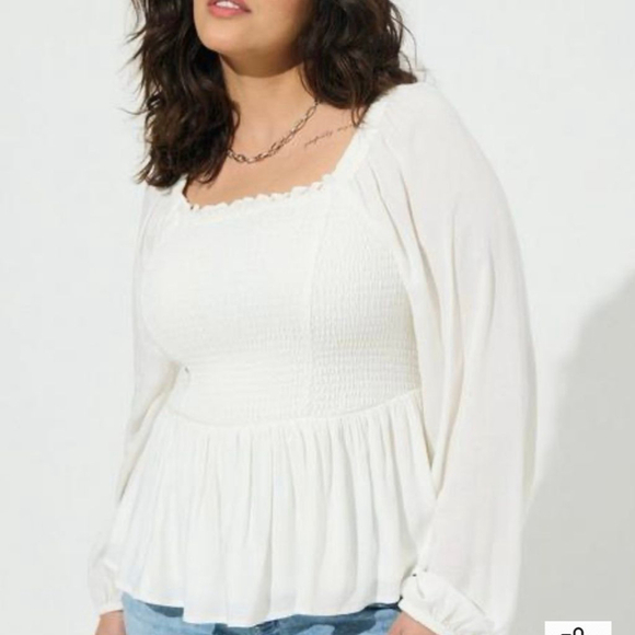 🔶SOLD🔶Torrid Blouse Rayon Slub Smocked Bodice Long Sleeve Crop Blouse Sz 1 - Picture 1 of 8